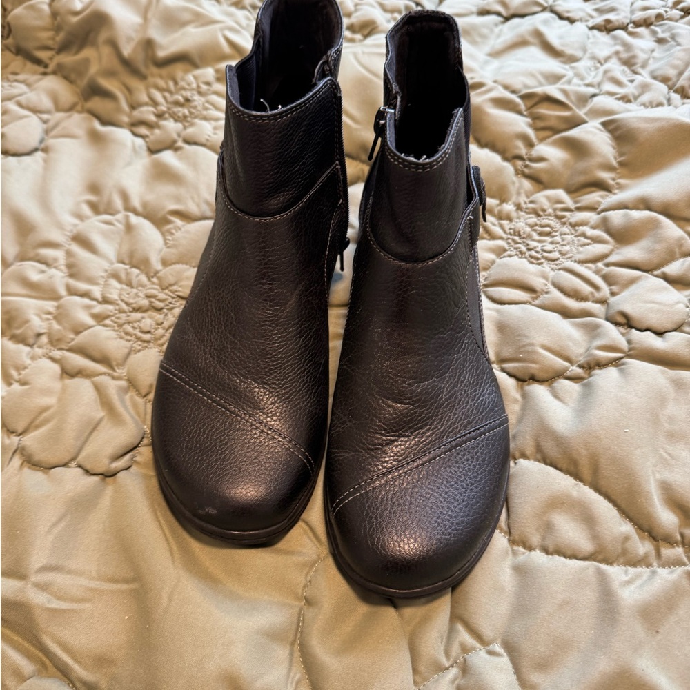 Clarks Black Ankle Boots with Side Zipper